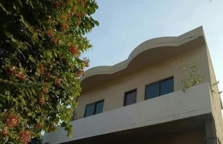 Family Guest House Lahore Near Airport Buitenkant foto