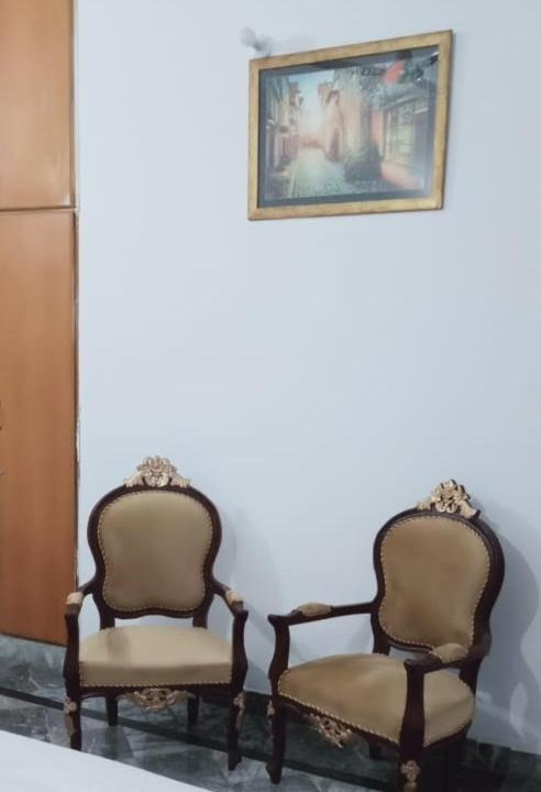 Family Guest House Lahore Near Airport Buitenkant foto